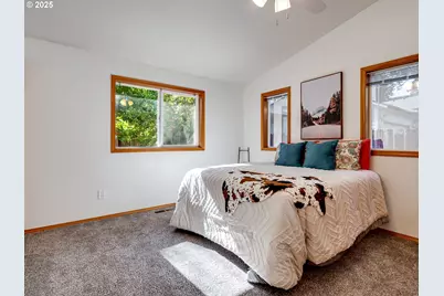 1065 Ridgefield Ct, Stayton, OR 97383 - Photo 29