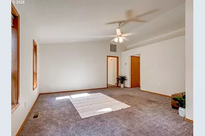 1065 Ridgefield Ct, Stayton, OR 97383 - Photo 15