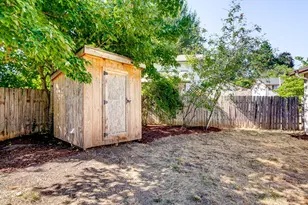 1065 Ridgefield Ct, Stayton, OR 97383 - Photo 7