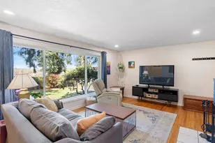 4555 NE 119th Ave, Portland, OR 97220 - Photo 5