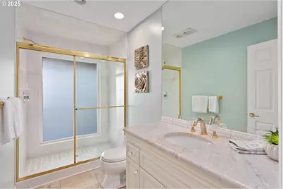 1040 SW Myrtle Dr, Portland, OR 97201 - Photo 39