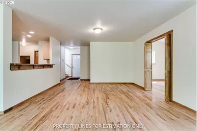 911 N 9th St, Cottage Grove, OR 97424 - Photo 23