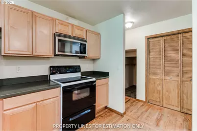 911 N 9th St, Cottage Grove, OR 97424 - Photo 27