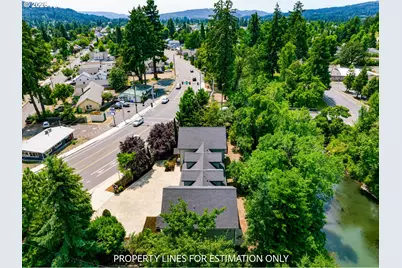 911 N 9th St, Cottage Grove, OR 97424 - Photo 5