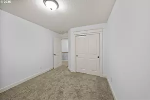 978 N Alder St, Canby, OR 97013 - Photo 33