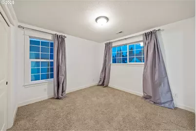 978 N Alder St, Canby, OR 97013 - Photo 35