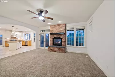 978 N Alder St, Canby, OR 97013 - Photo 15