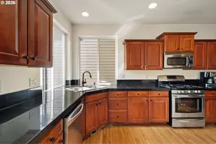 12606 NW Larry Ct, Portland, OR 97229 - Photo 17