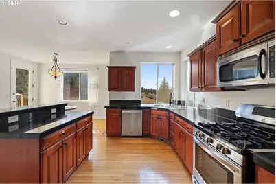 12606 NW Larry Ct, Portland, OR 97229 - Photo 15