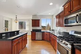 12606 NW Larry Ct, Portland, OR 97229 - Photo 15