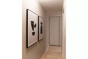 2393 SW Park Pl, Portland, OR 97205 - Photo 15