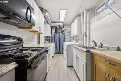 16110 SE Clay St, Portland, OR 97233 - Photo 33