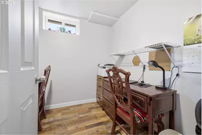 16110 SE Clay St, Portland, OR 97233 - Photo 39
