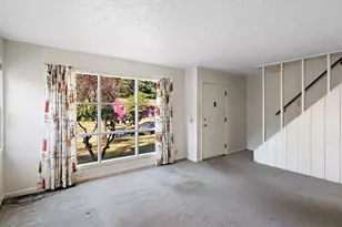 204 NE 114th Ave, Portland, OR 97220 - Photo 3