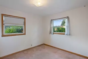 204 NE 114th Ave, Portland, OR 97220 - Photo 13