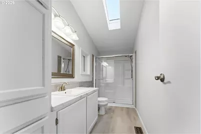 15768 SE Powell Blvd #12, Portland, OR 97236 - Photo 21
