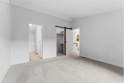 15768 SE Powell Blvd #12, Portland, OR 97236 - Photo 17