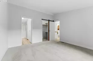 15768 SE Powell Blvd, Portland, OR 97236 - Photo 17