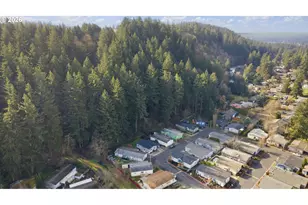 15768 SE Powell Blvd, Portland, OR 97236 - Photo 33