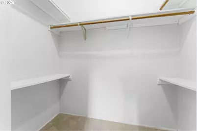 15768 SE Powell Blvd #12, Portland, OR 97236 - Photo 17