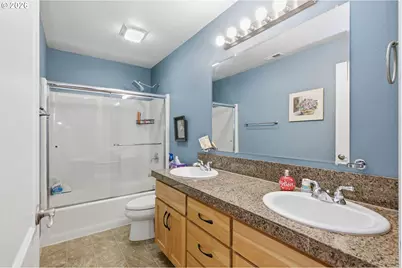 29778 Gimpl Hill Rd, Eugene, OR 97402 - Photo 27