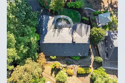 2703 Glen Eagles Rd, Lake Oswego, OR 97034 - Photo 41