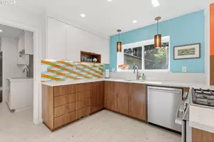 2703 Glen Eagles Rd, Lake Oswego, OR 97034 - Photo 15