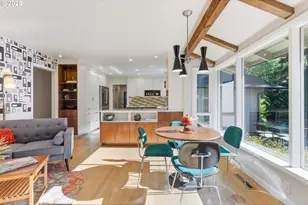 2703 Glen Eagles Rd, Lake Oswego, OR 97034 - Photo 11