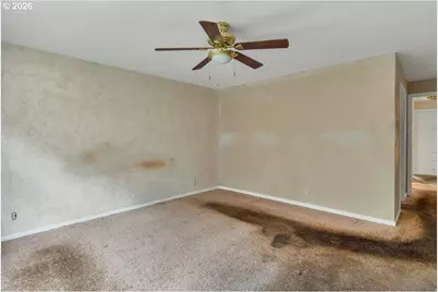 112 NE Green Ct, Albany, OR 97321 - Photo 31