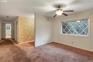 112 NE Green Ct, Albany, OR 97321 - Photo 9