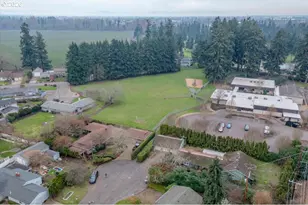 112 NE Green Ct, Albany, OR 97321 - Photo 7