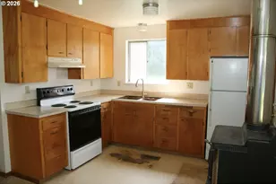 1021 N Columbus Ave, Goldendale, WA 98620 - Photo 9