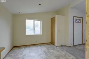 950 Pomona St, The Dalles, OR 97058 - Photo 9