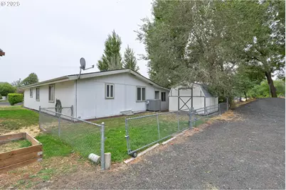 950 Pomona St #127, The Dalles, OR 97058 - Photo 25