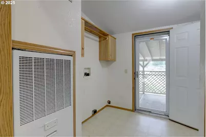 950 Pomona St #127, The Dalles, OR 97058 - Photo 11
