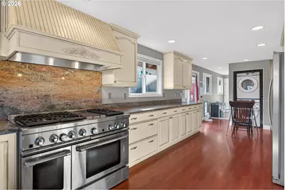 14758 SE Raintree Ct, Milwaukie, OR 97267 - Photo 3