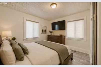 2424 NE 102nd Ave, Portland, OR 97220 - Photo 13