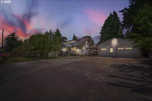 2424 NE 102nd Ave, Portland, OR 97220 - Photo 35