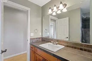 3925 SW Multnomah Blvd, Portland, OR 97219 - Photo 15