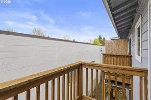 3925 SW Multnomah Blvd, Portland, OR 97219 - Photo 31