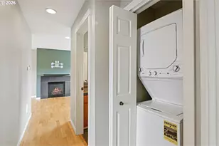 3925 SW Multnomah Blvd, Portland, OR 97219 - Photo 13