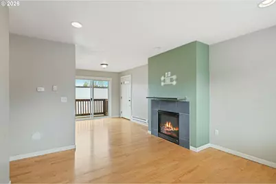 3925 SW Multnomah Blvd #201, Portland, OR 97219 - Photo 5