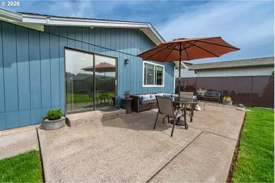 1121 Cedar Pl, Creswell, OR 97426 - Photo 33