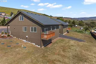 1151 W Pine St, The Dalles, OR 97058 - Photo 35