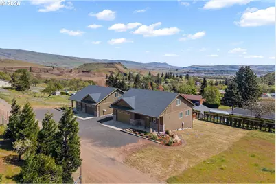 1151 W Pine St, The Dalles, OR 97058 - Photo 37