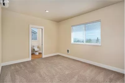 1151 W Pine St, The Dalles, OR 97058 - Photo 21