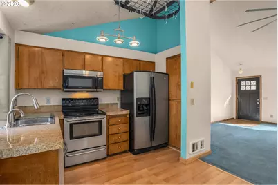 7255 SW Linette Way, Beaverton, OR 97007 - Photo 13