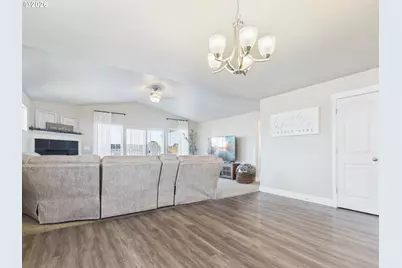 1437 E Hurlburt Ave, Hermiston, OR 97838 - Photo 15
