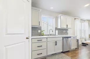 1437 E Hurlburt Ave, Hermiston, OR 97838 - Photo 11