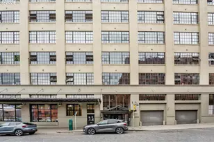 1314 NW Irving St, Portland, OR 97209 - Photo 3